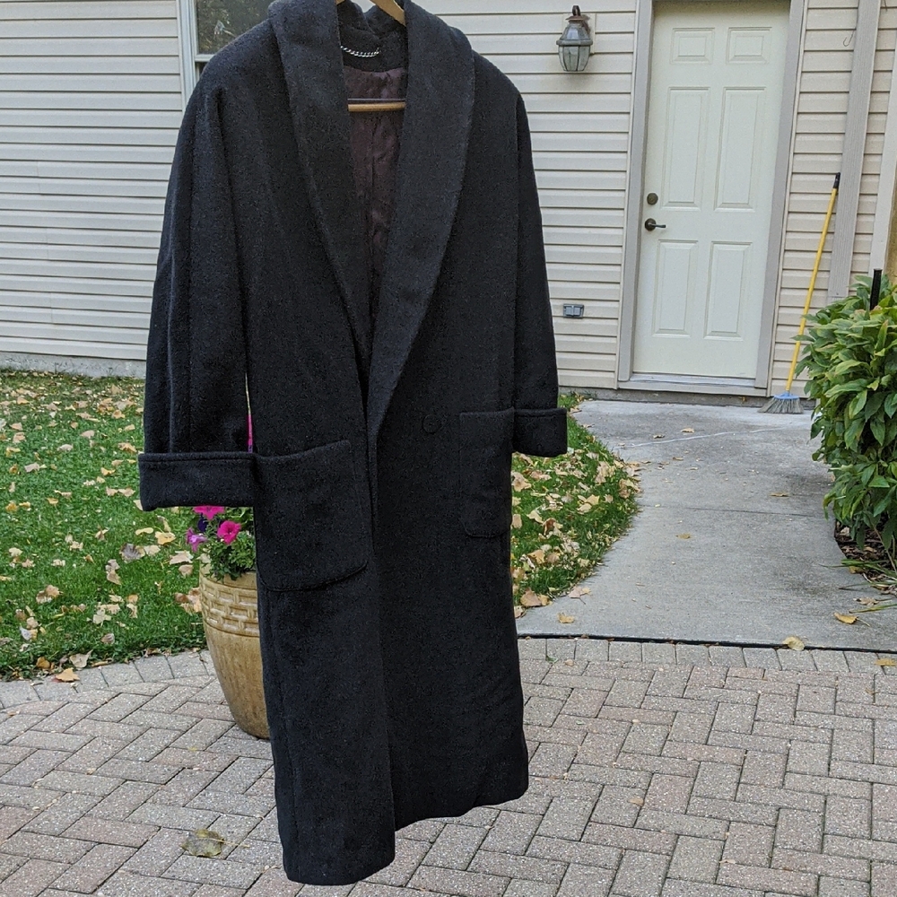 Paul Levy Pure Wool Coat Size 12/14